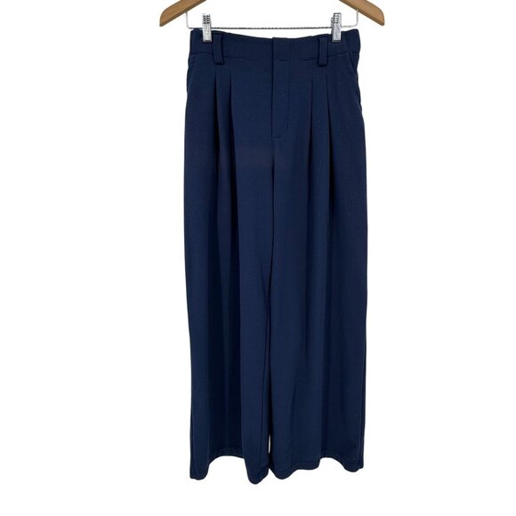 Halara Womens Navy Breezeful Wide Leg Pants Womens Size M Pleated Flowy Knit - Picture 1 of 7